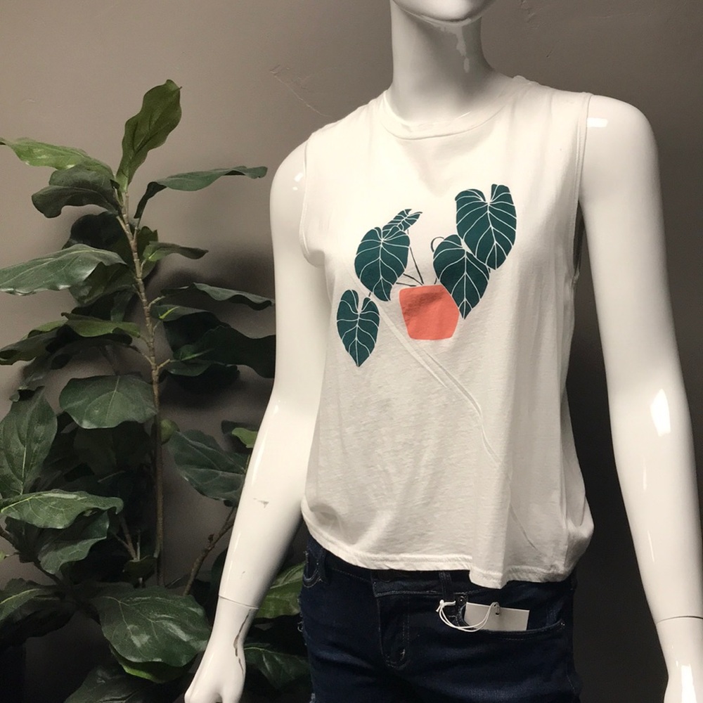 Gig Leaf Graphic Tee